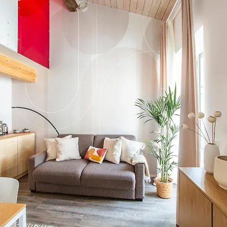 Apartment Duplex Di Charme In Centro Como, A 100 Mt Dal *