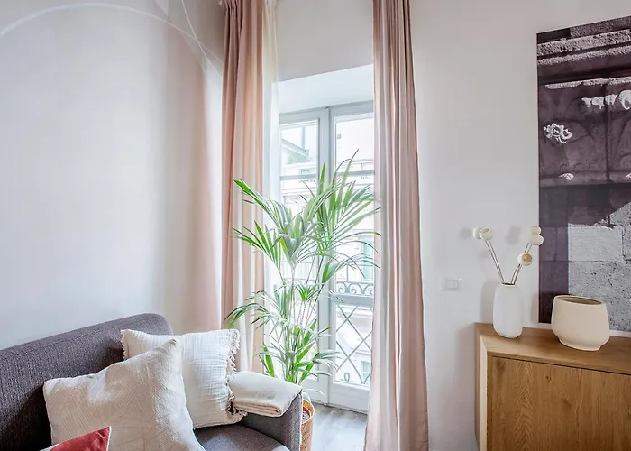 Apartamento Duplex Di Charme In Centro Como, A 100 Mt Dal
