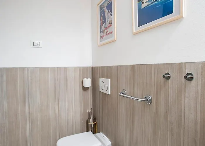 Apartamento Duplex Di Charme In Centro Como, A 100 Mt Dal *
